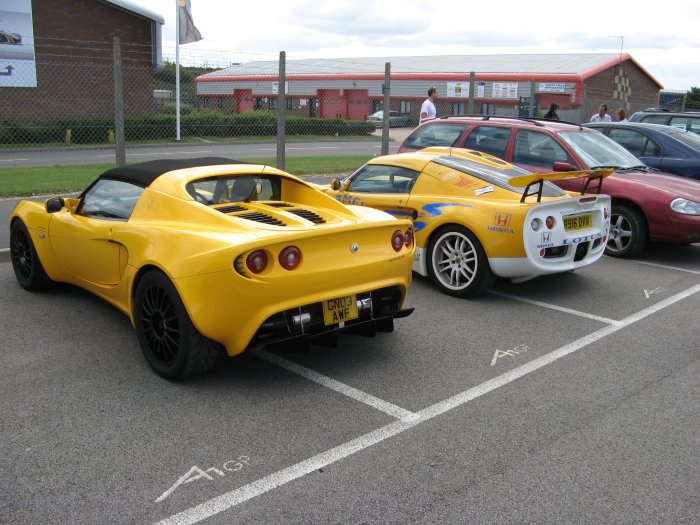 Shows & Treffen - 2009 - Ford Fair auf dem Grand Prix Circuit Silverstone - Bild 249
