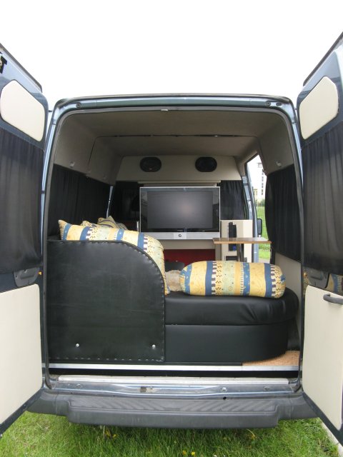 Shows & Treffen - 2010 - Himmelfahrtstreffen auf dem Flughafen Magdeburg - Bild 115